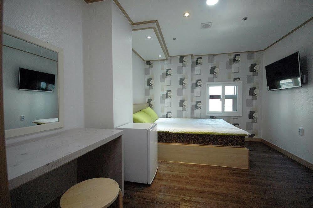 Eel Guesthouse Seul Dış mekan fotoğraf